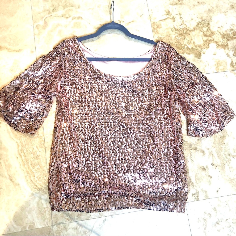 Gold/Pink Sequin Top Bell sleeves Large